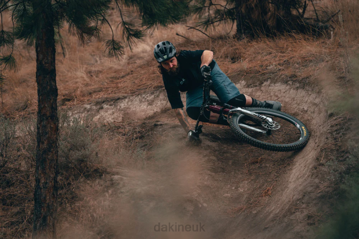 Syncline Short Sleeve Bike Jersey Dakine Men Galactic Blue N882P131 Clothing