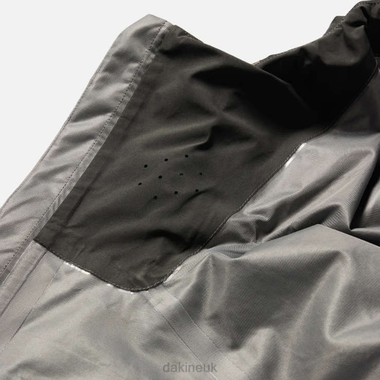 Stoker Gore-Tex 3L Jacket Dakine Men Terrain Camo N882P3 Clothing