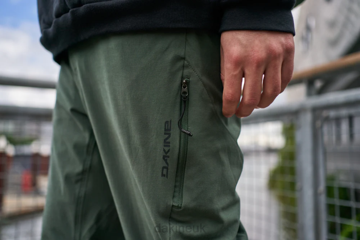 Leeward Pant Dakine Men Peat Green N882P69 Clothing