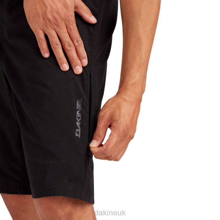 Leeward Short Dakine Men Black N882P70 Clothing