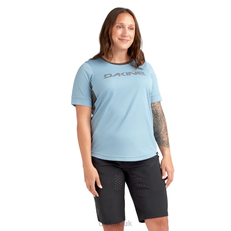 Bike Jerseys Carry Stylish Dakine UK Gear Experience your journey with Dakine suitcase UK